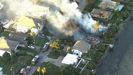 Four homes, multiple vehicles damaged in Pasco County fire
