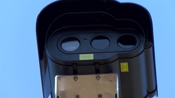 Neighborhoods use police-linked license plate readers to monitor drivers in Hillsborough County