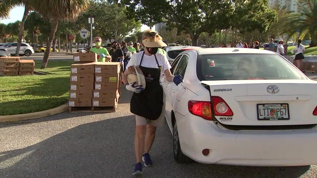 Sarasota food bank plans to hand out 9,000 turkeys before Thanksgiving