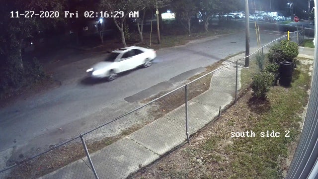 Tampa detectives searching for vehicle connected to early morning homicide