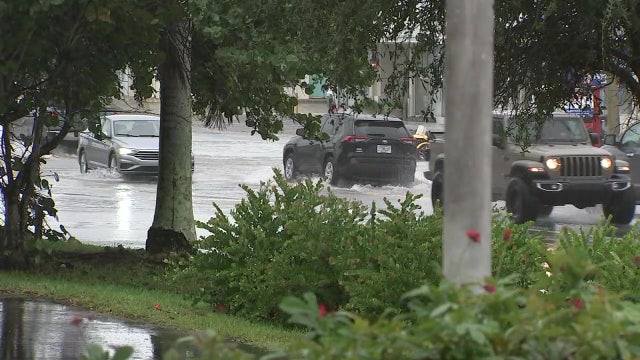1 dead from electrocution, firefighter injured in Bradenton Beach as Eta floods coast