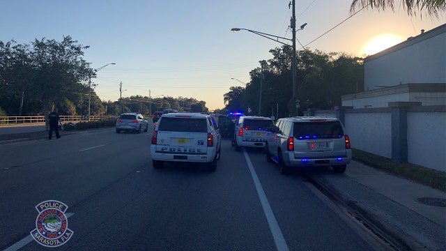 Motorcyclist injured in Sarasota crash