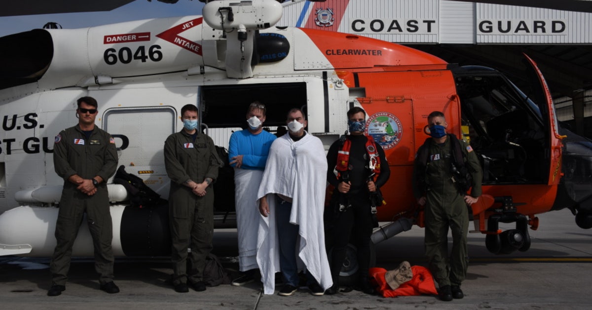 2 rescued after boat sinks 40 miles off Bradenton | FOX 13 Tampa Bay