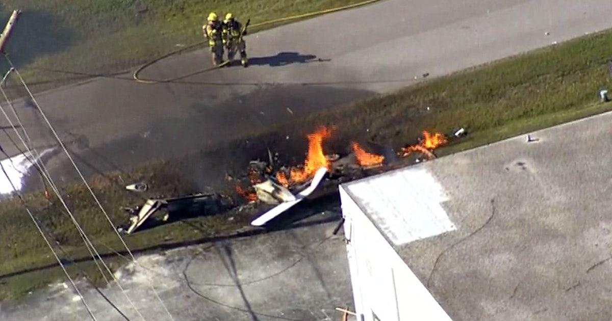 Three people injured in small plane crash near Tampa Airport | FOX 13 ...