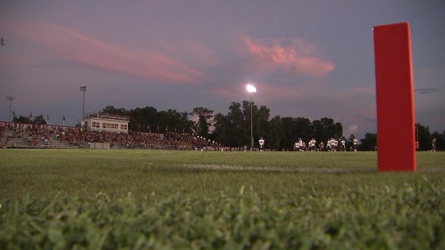 Pasco County officials reverse ban on spectators at school events