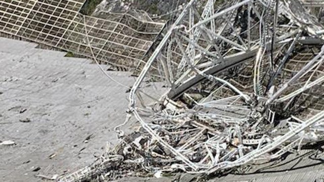 Damaged Arecibo radio telescope in Puerto Rico collapses