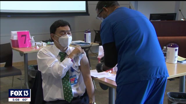 Moffitt, BayCare begin administering COVID-19 vaccines to frontline workers