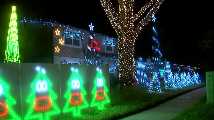Temple Terrace man shines bright light on neighborhood with Christmas display - Vimarsana News