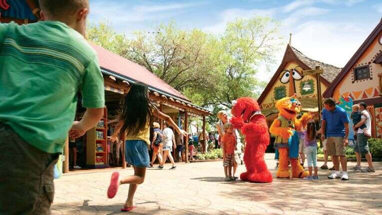 Kids 5 and younger can get free admission all year at Busch Gardens, SeaWorld