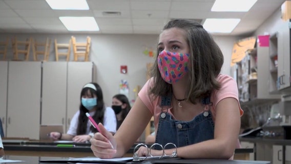 CDC says proper precautions result in few COVID-19 cases in schools; cites Polk wrestling tournament