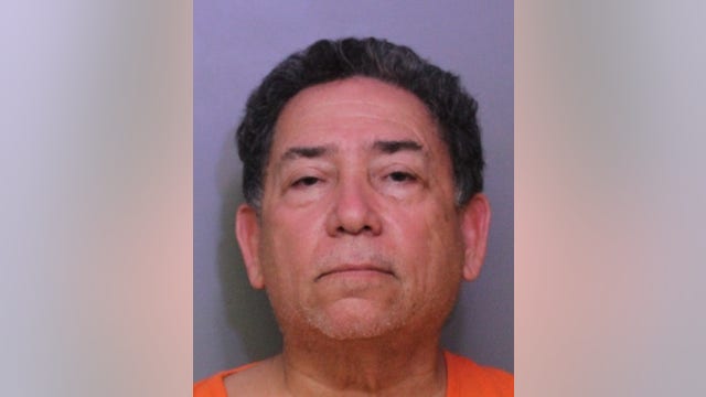 Lakeland elementary school custodian accused of domestic violence on elderly victim, deputies say