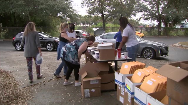 Early Learning Coalition of Pinellas hand out 8,000 clear face masks to child care providers, educators
