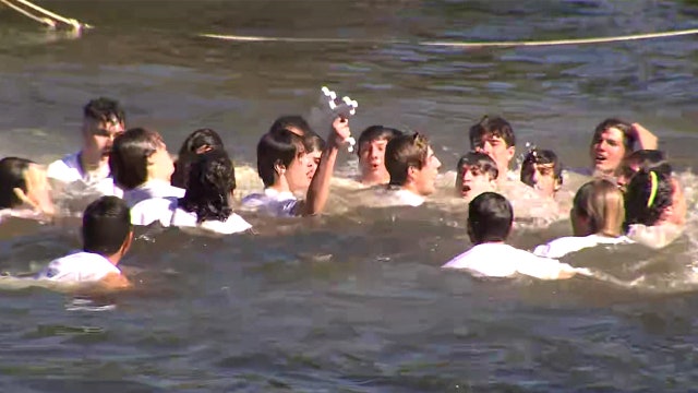 Annual Epiphany in Tarpon Springs honors tradition, but without the typical audience this year