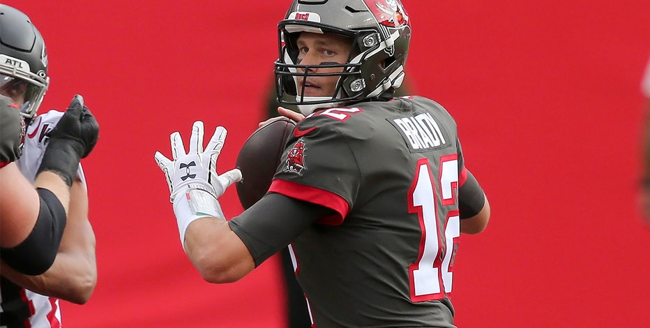 NFL playoffs 2021: Buccaneers' Tom Brady looks to pad postseason records in  wild-card game vs. Washington 