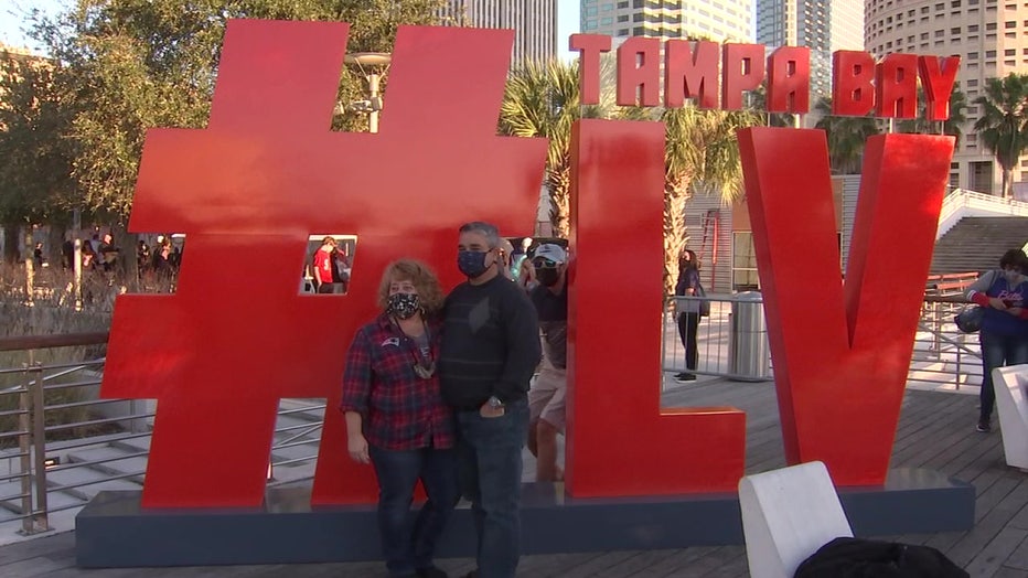 Fans enjoy NFL's Super Bowl Experience