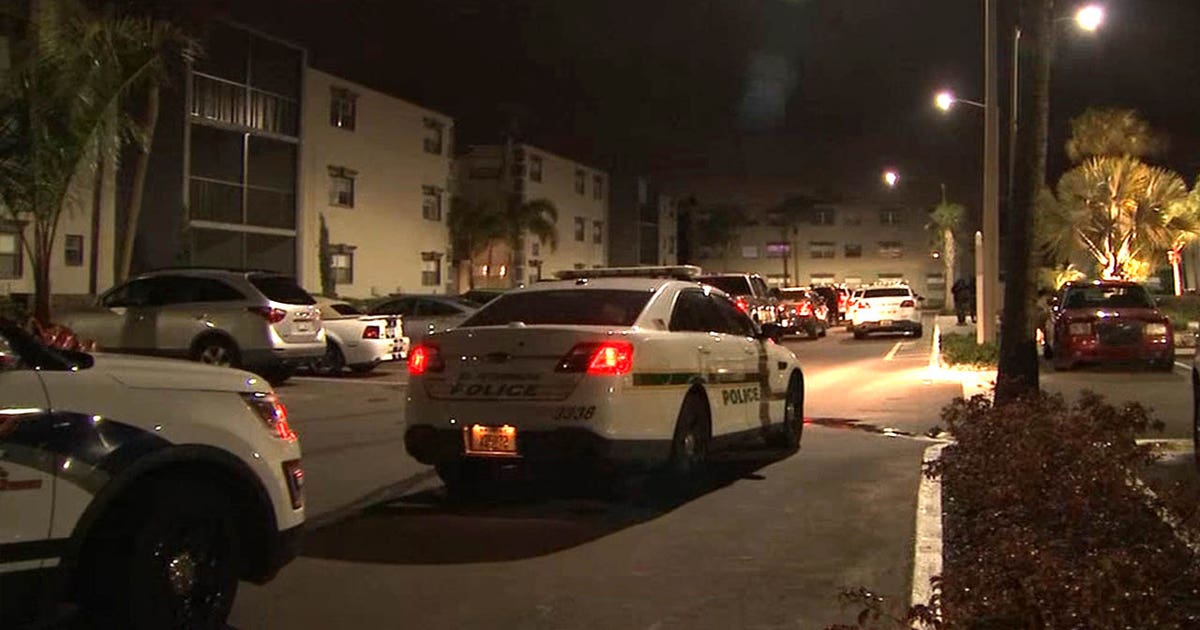 St. Pete police investigate deadly double shooting at apartment complex ...