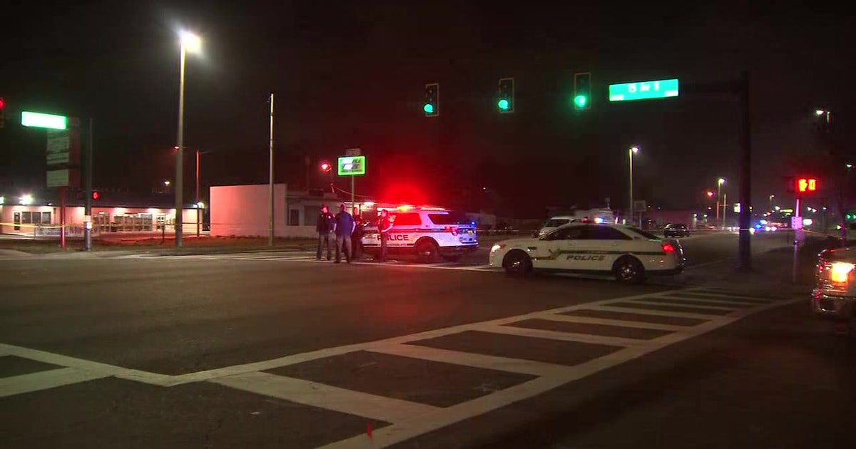 Two people found dead in vehicle in South St. Pete, police say | FOX 13 ...