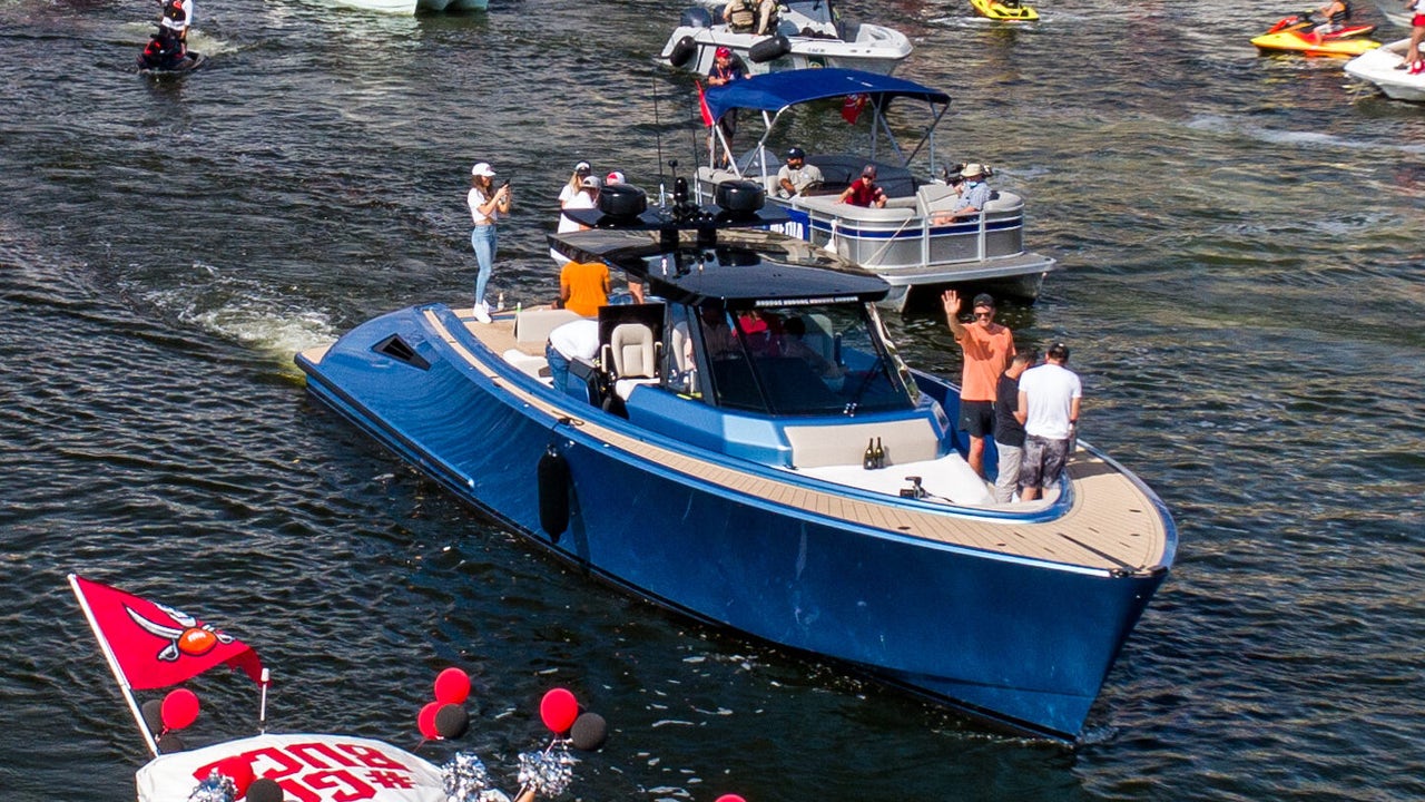 tom brady on his boat