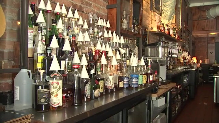 4 Ybor City bars may lose liquor license for allowing patrons to ignore mask mandate - Vimarsana News