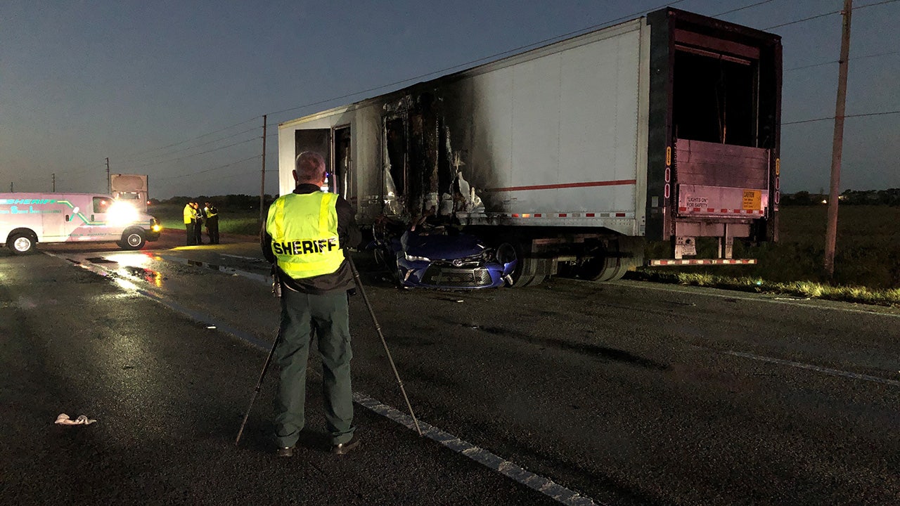 Two Dead Following Semi-truck Crash In Winter Haven | FOX 13 Tampa Bay