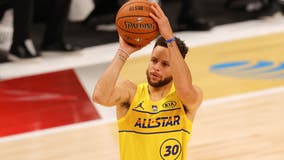 Steph Curry sinks final shot in NBA All-Star Game