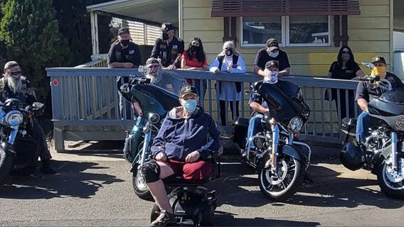 Veteran leaves home for first time in 2 years after volunteers build wheelchair ramp
