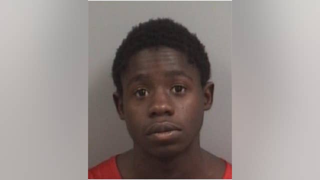 St. Pete police arrest man who stabbed his brother, they say
