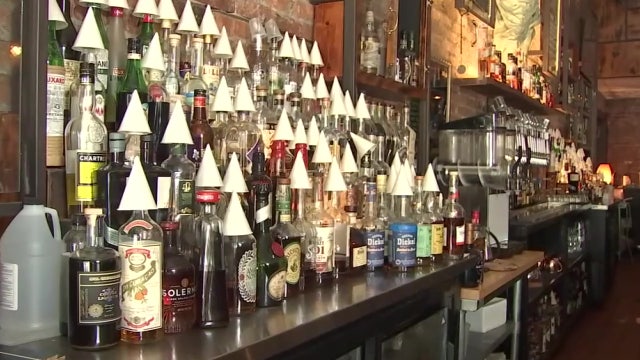 ‘We are exhausted’: St. Pete bars, restaurants against mayor's two strikes and you’re out proposal