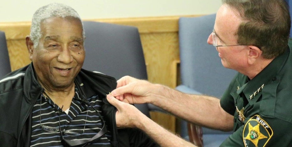 ‘A legend in his own right’: Winter Haven mourns loss of its first Black mayor, Lemuel Geathers