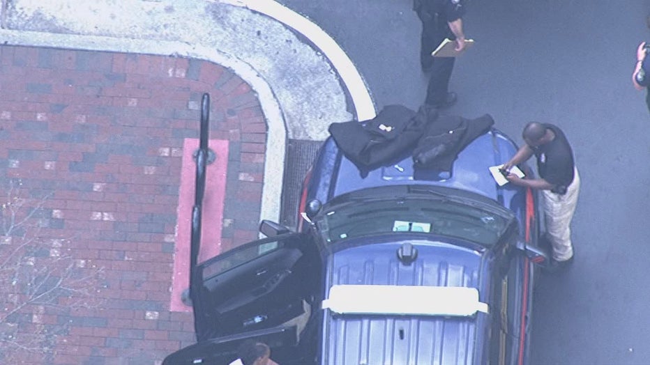 Atlantic-Station-Armed-Man-Aerials-WAGAME001_mpg_17.18.24.24.jpg