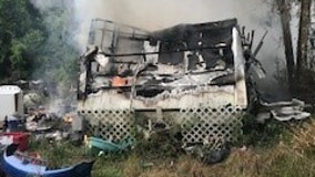 Fire kills dog, destroys mobile home in Brooksville