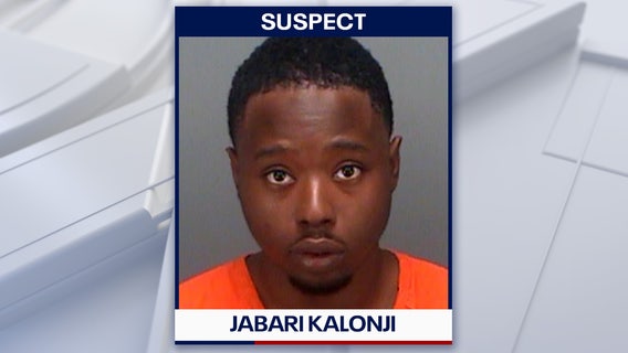 Man arrested after stabbing his mom at St. Pete home, police say