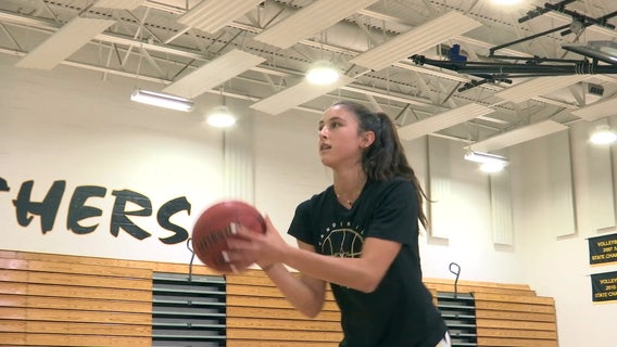 Gatorade Player of the Year winner credits team for the honor