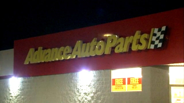Advance Auto Parts hosting hiring event
