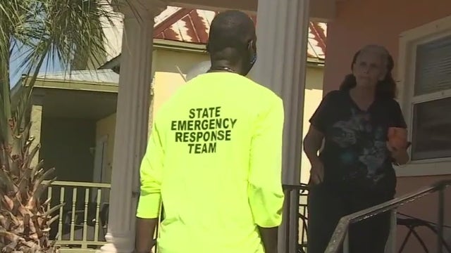 Volunteers urge Tampa residents to get vaccines -- and prepare for hurricanes