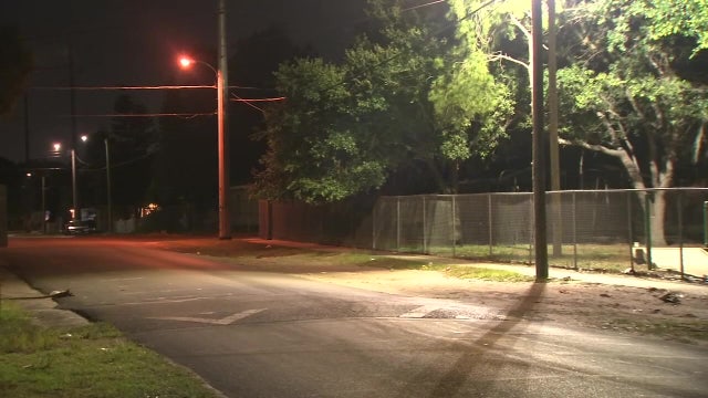 Tampa police looking for witnesses after 9-year-old wounded by crossfire