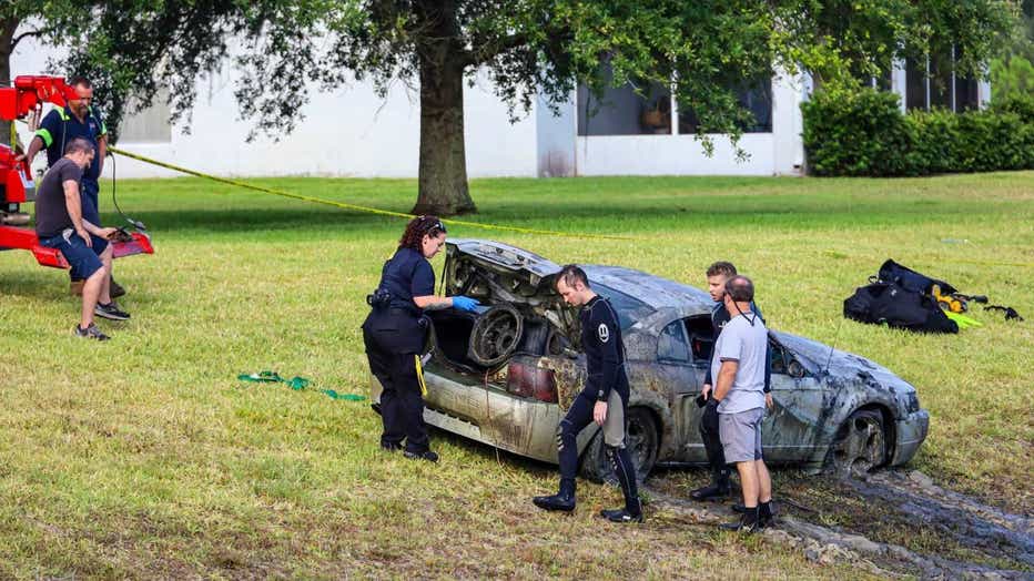 Palm-Bay-Police-body-in-car4.jpg