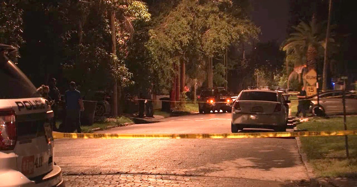1 dead, 1 injured in South St. Petersburg shooting | FOX 13 Tampa Bay