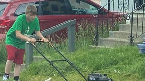 Teen mows veterans’ lawns to honor late grandfather: ‘He taught me’