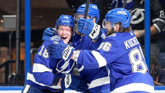 Lightning flip script on Canadiens to take Cup Final lead