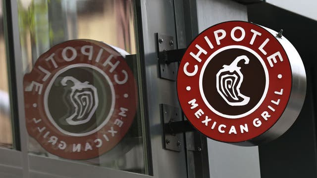 Chipotle raising prices to offset its $15 minimum wage hike