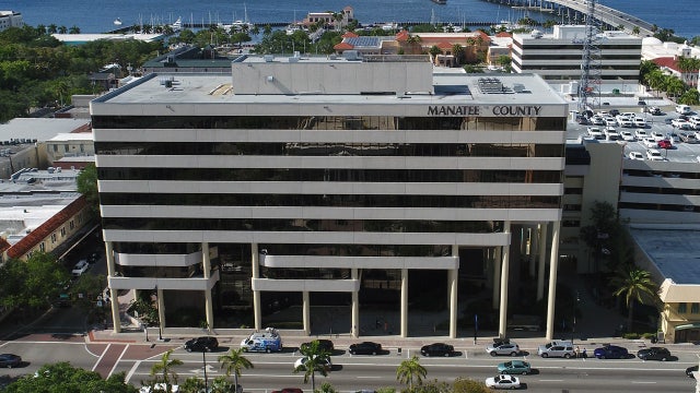 Deadly COVID-19 outbreak closes Manatee County Administration Building