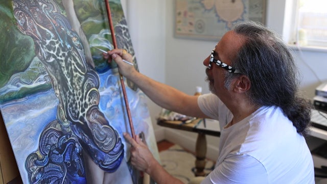 Artist inspired by Salvador Dali uses computer-generated math patterns to create 3D modern art