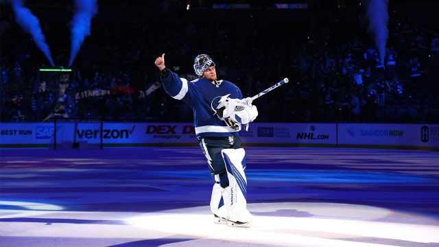 Kucherov shines, Lightning beat Islanders 4-2 in Game 2 of semifinals