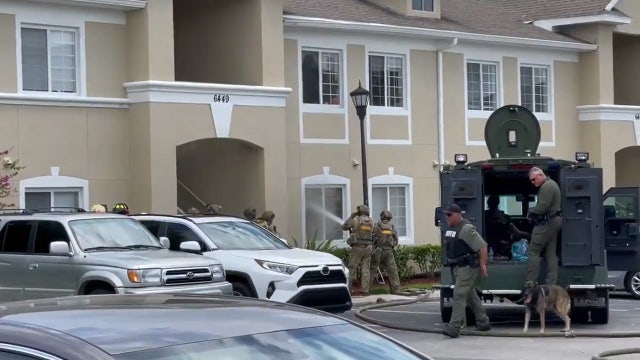Apparent murder-suicide leaves 2 dead after Riverview standoff