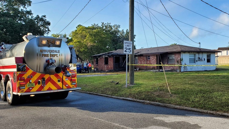 One Found Dead Following Auburndale House Fire | FOX 13 Tampa Bay