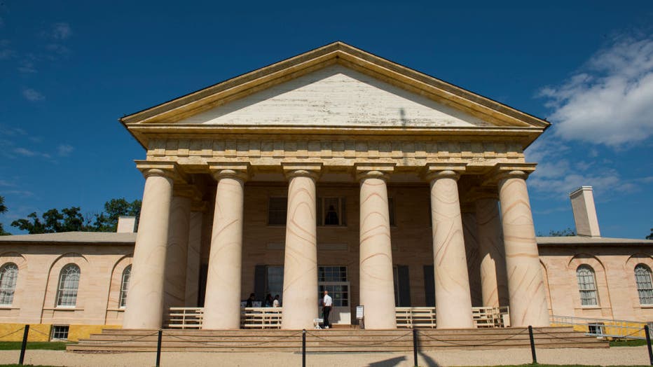 David M. Rubenstein, Co-CEO of the Carlyle Group, donates $12.35 million to restore Arlington House