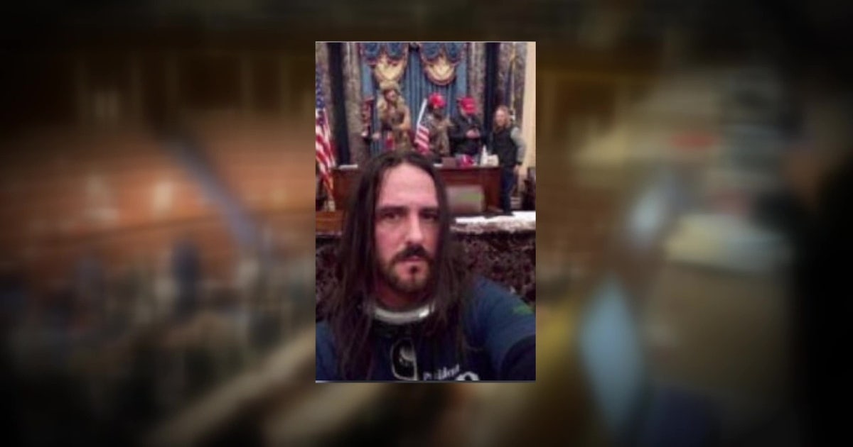 Tampa man among first to plead guilty for involvement in Capitol riot ...