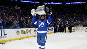 ‘Nine years with No. 9’: Lightning trade Tyler Johnson to Blackhawks for Seabrook