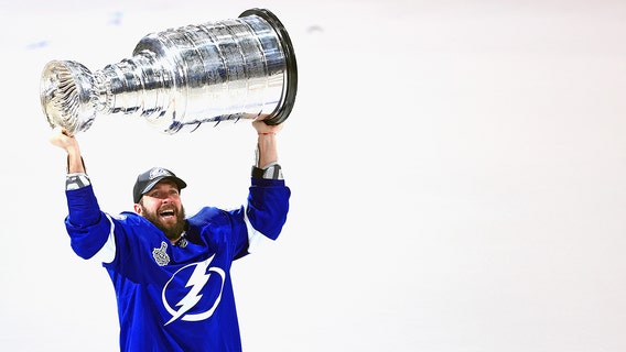 Lightning GM reveals players' injuries during playoffs, including Kucherov's fractured rib